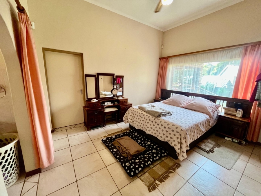 4 Bedroom Property for Sale in Safari Gardens North West